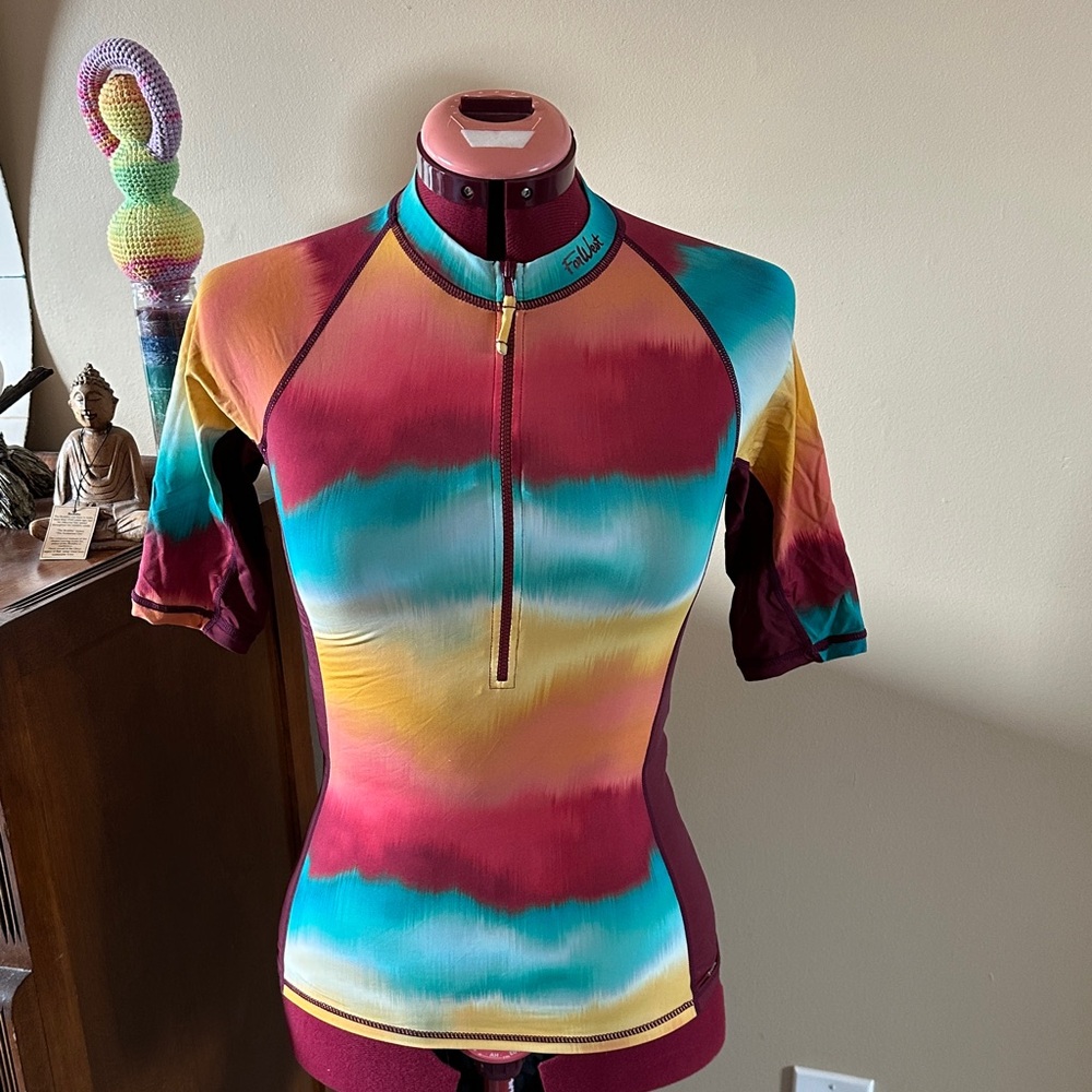 Swim set - Teal, Yellow, Red. Zip front top . Reversible bottom .